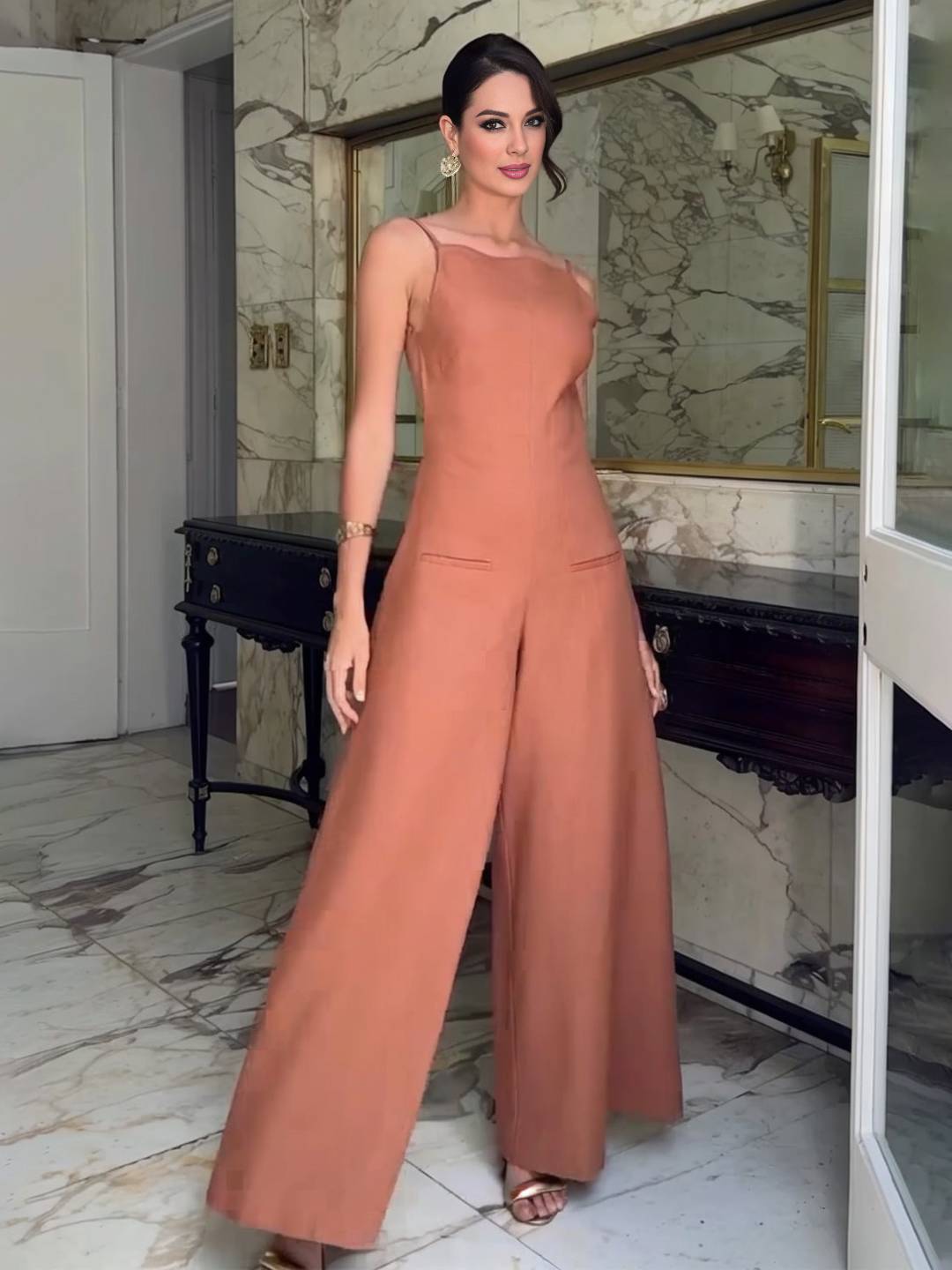 Cocolii combinaisons larges jambes évasé lin dos nu à fines brides sans manches élégant décontracté style vacances pour femmes