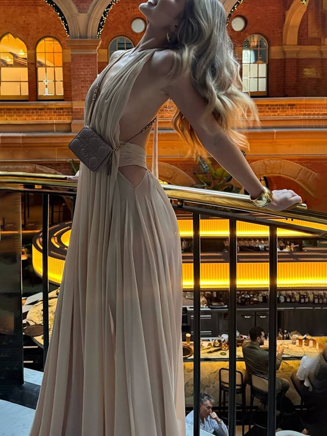 Cocolii robe longue découpes dos nu licou décolleté plongeant sans manches femme élégant de soirée pour mariage robe de plage