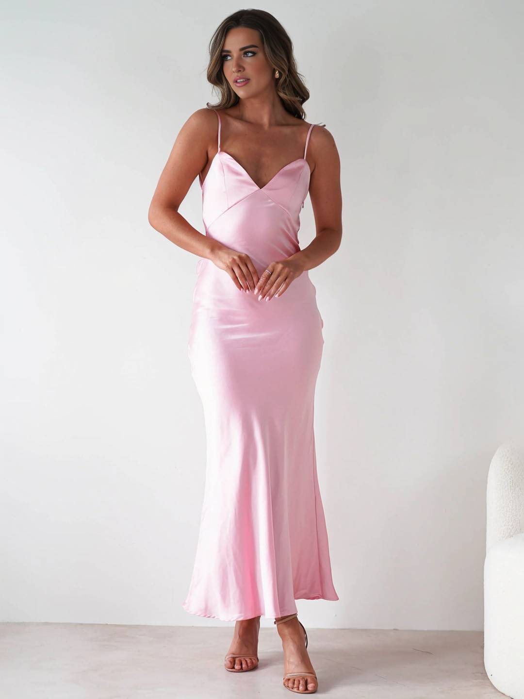 Cocolii longue robe en satin v-cou à fines brides dos nu sans manches femme casual élégant bal de promo de soirée pour mariage
