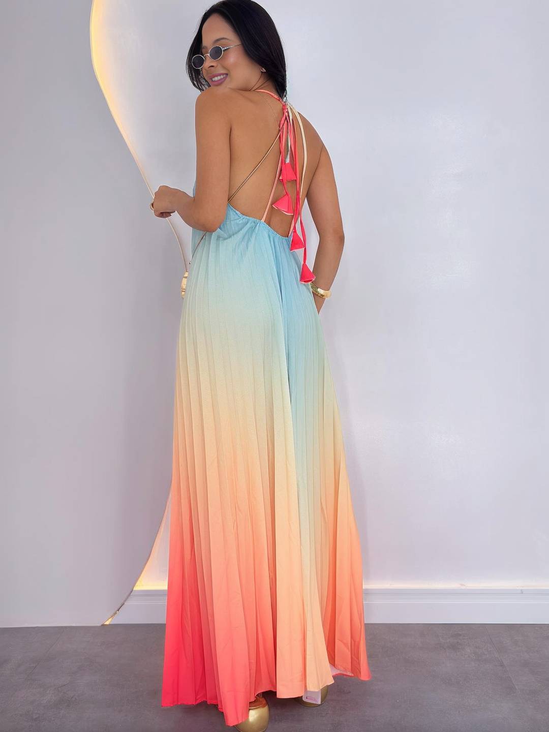 Cocolii robe longue couleur dégradé licou dos nu sans manches décontracté lâche ample casual robe de plage de vacances