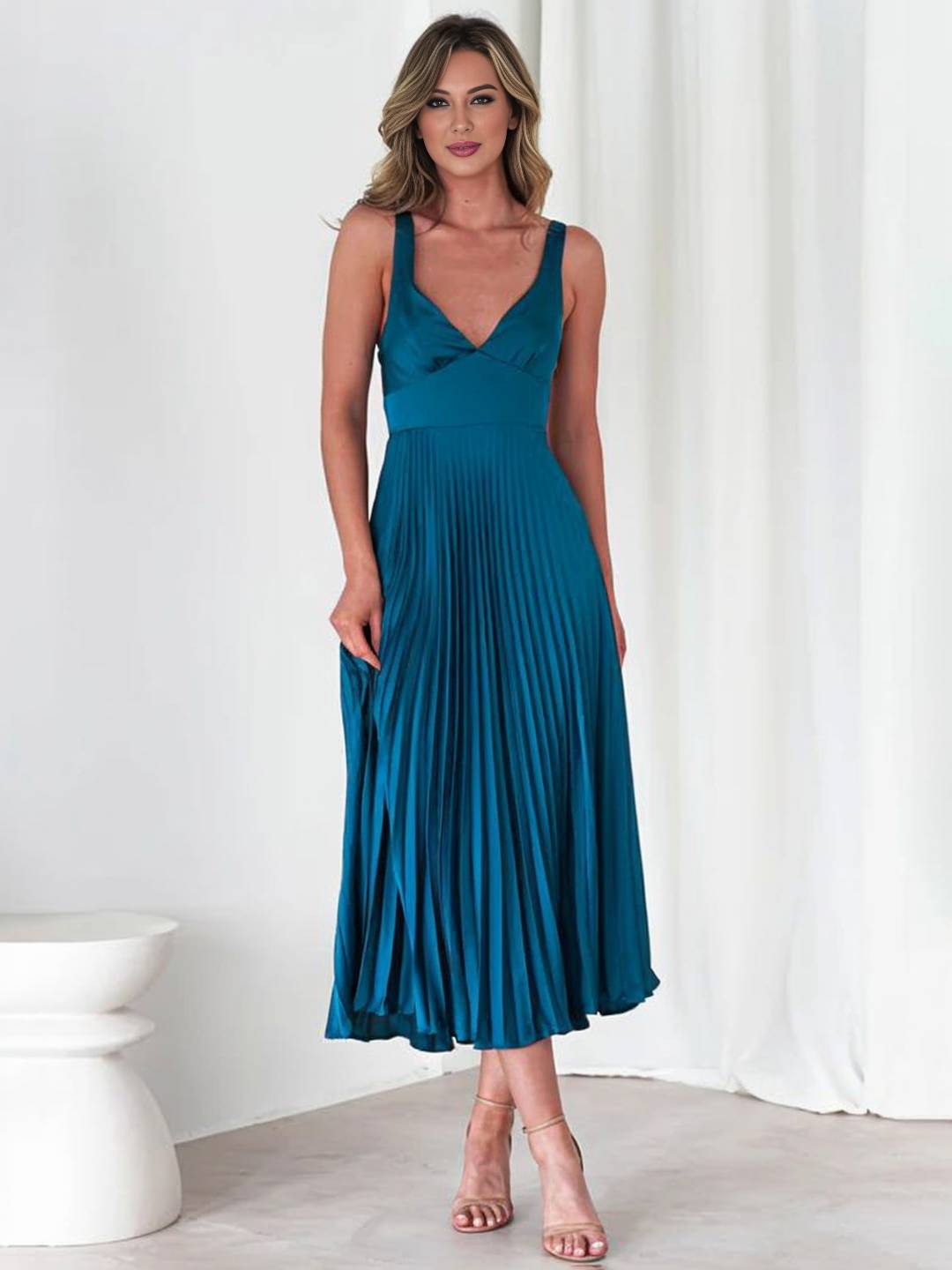 Cocolii longue robe plissé v-cou bretelle croisé dos nu sans manches femme élégant bal de promo cérémonie de plage