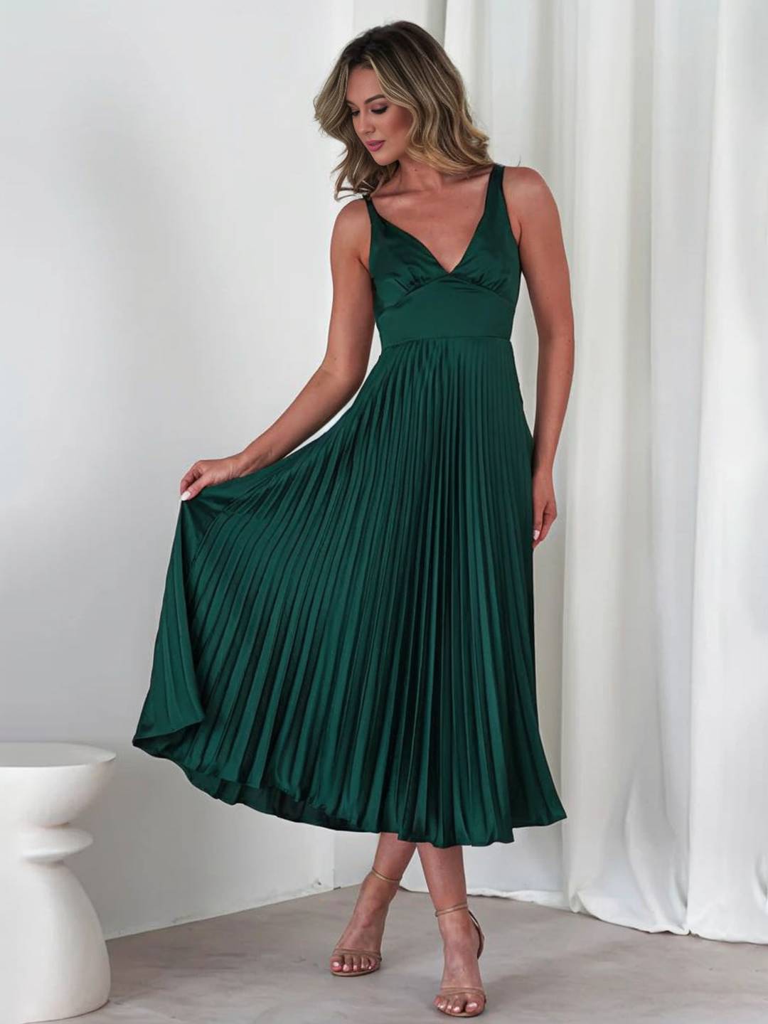 Cocolii longue robe plissé v-cou bretelle croisé dos nu sans manches femme élégant bal de promo cérémonie de plage