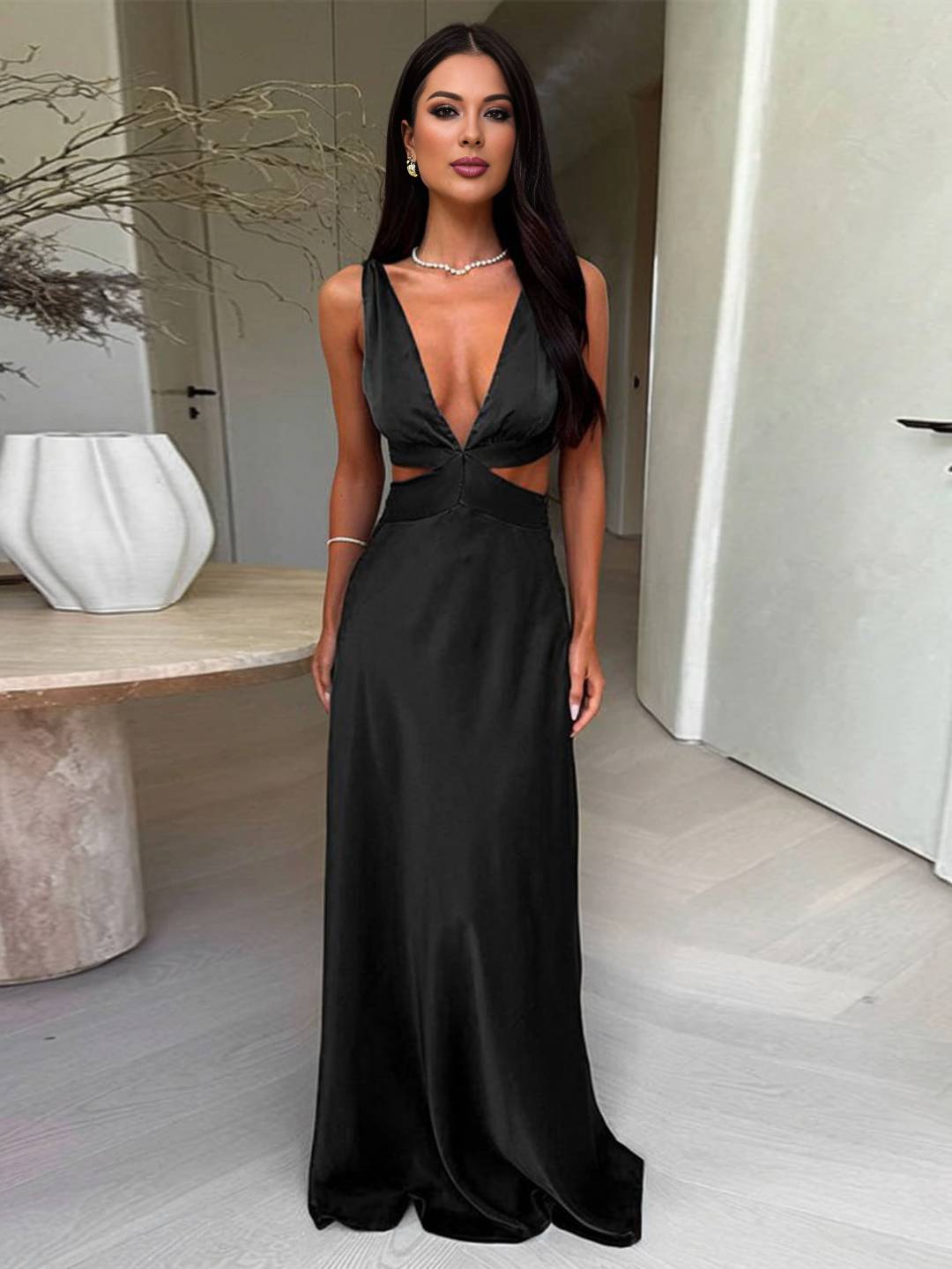 Cocolii robe longue en satin noeud papillon dos nu décolleté plongeant sans manches femme élégant invité mariage pour une soirée d'été