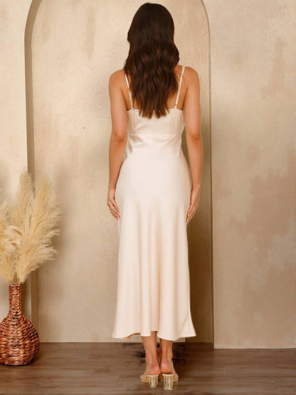Cocolii longue robe en satin irrégulière v-cou col bénitier et dos nu sans manches élégant femme pour une soirée invité mariage