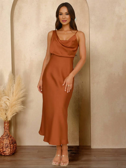 Cocolii longue robe en satin irrégulière v-cou col bénitier et dos nu sans manches élégant femme pour une soirée invité mariage