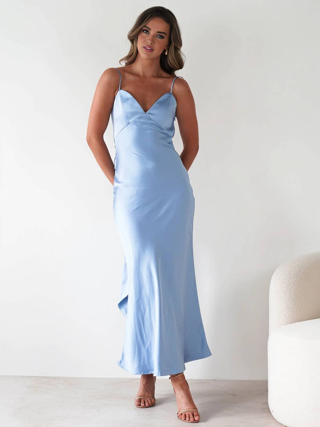 Cocolii longue robe en satin v-cou à fines brides dos nu sans manches femme casual élégant bal de promo de soirée pour mariage