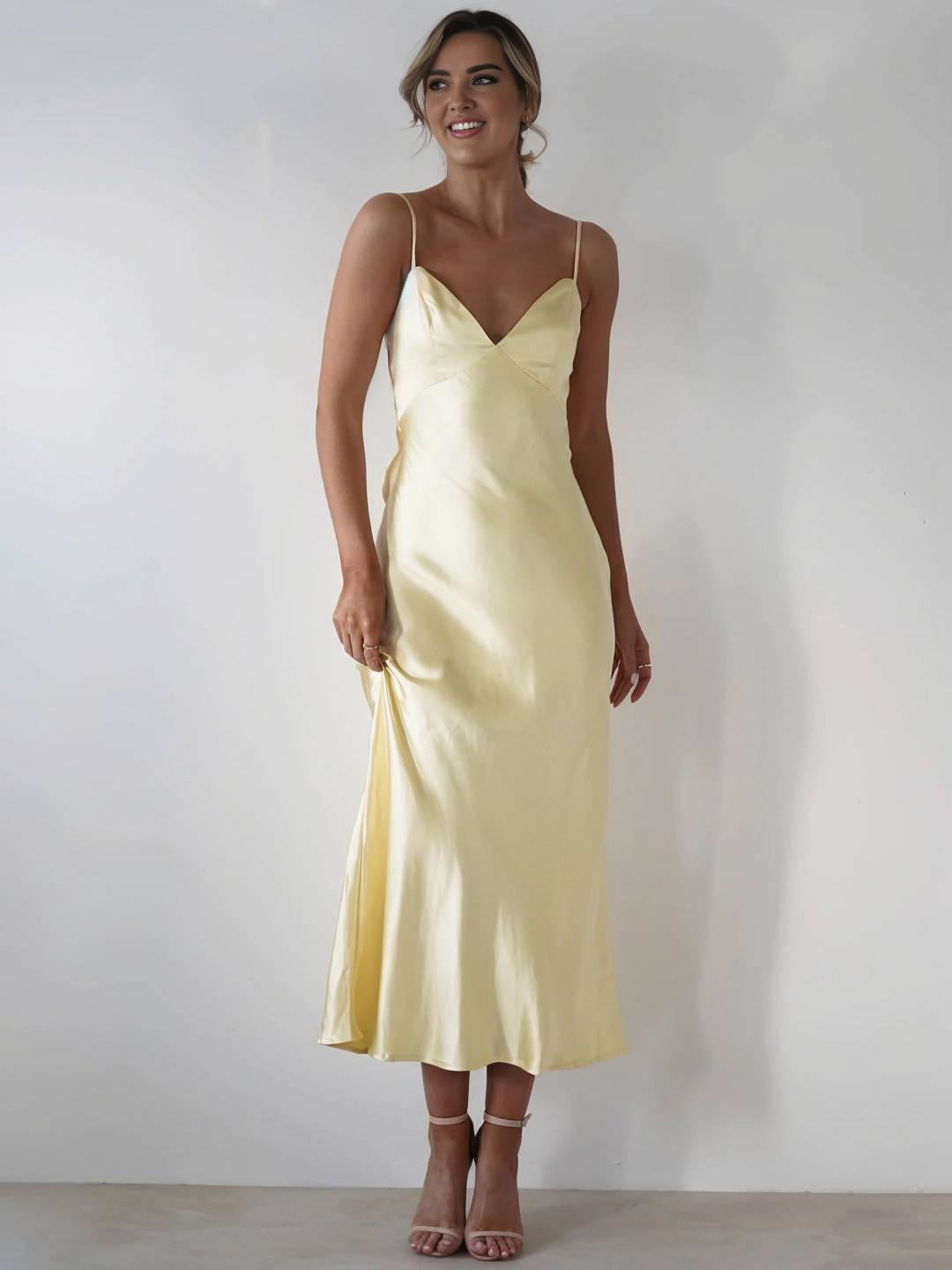 Cocolii longue robe en satin v-cou à fines brides dos nu sans manches femme casual élégant bal de promo de soirée pour mariage
