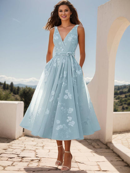 Cocolii mi-longue robe trapèze classique à col en v et broderies de nœuds sans manches doux bal de promo anniversaire