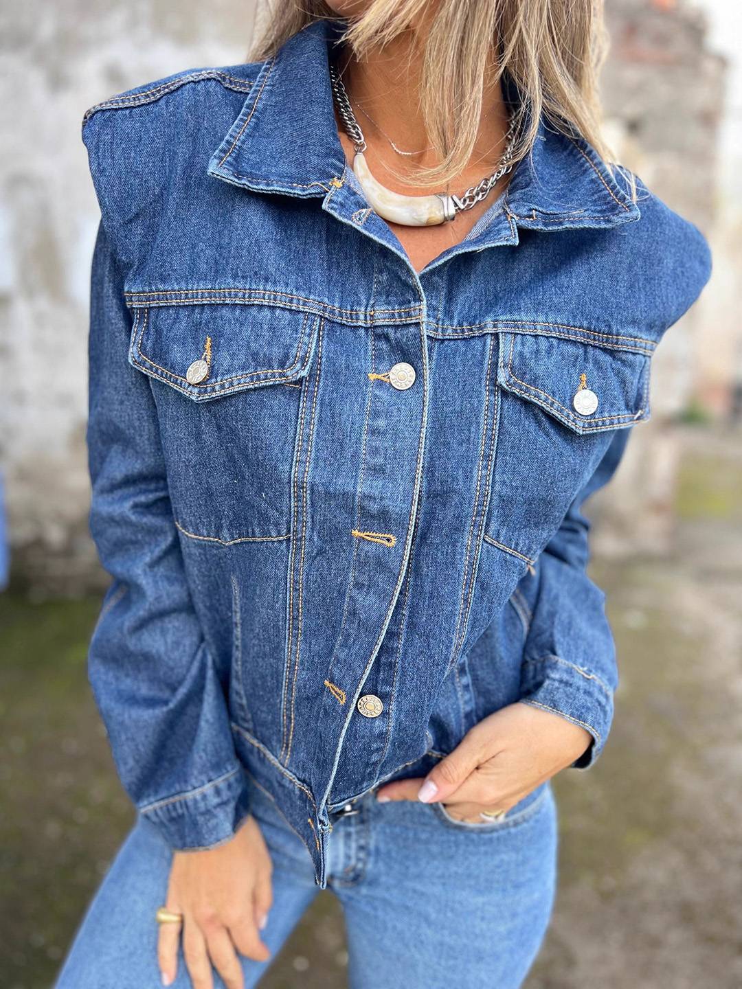 Cocolii veste en jean femme avec épaules structurées boutonnage manches longues vintage décontracté blouson