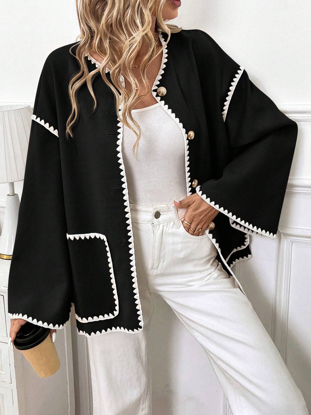 Cocolii veste femme noire boutonnage col rond à bordure festonnée contrastante décontracté court cardigan