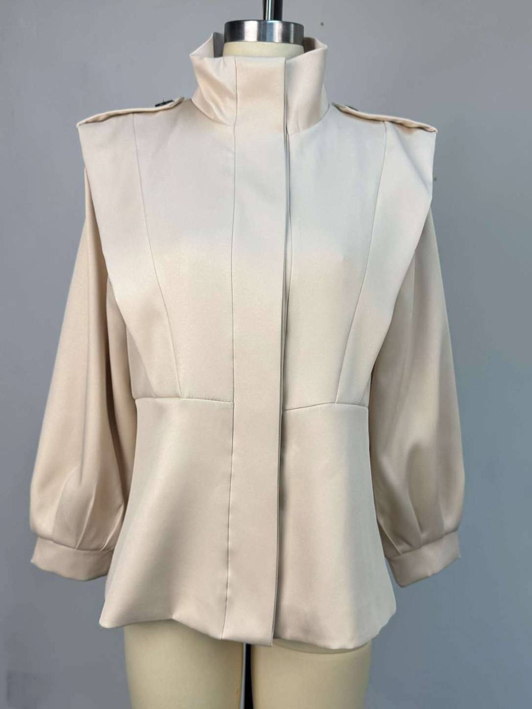 Cocolii trench-coat veste court péplum col montant boutonnage manches longues femme élégant décontracté blouson