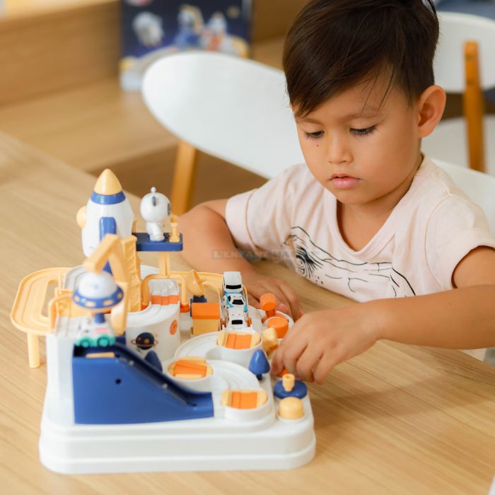 Circuit voiture enfant - MissionLune™