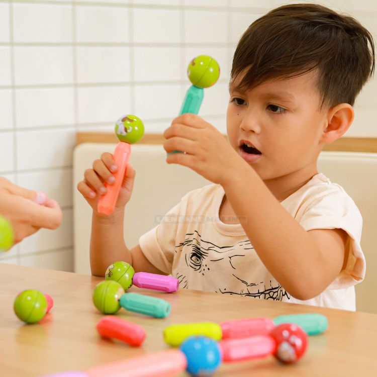 Magnetic Stick - Jeu magnétique MagnetFace™